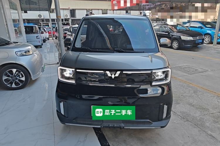 Used Wuling Hongguang MINIEV 2022 GAMEBOY 300km Enthusiast Model with Lithium Iron Phosphate Front