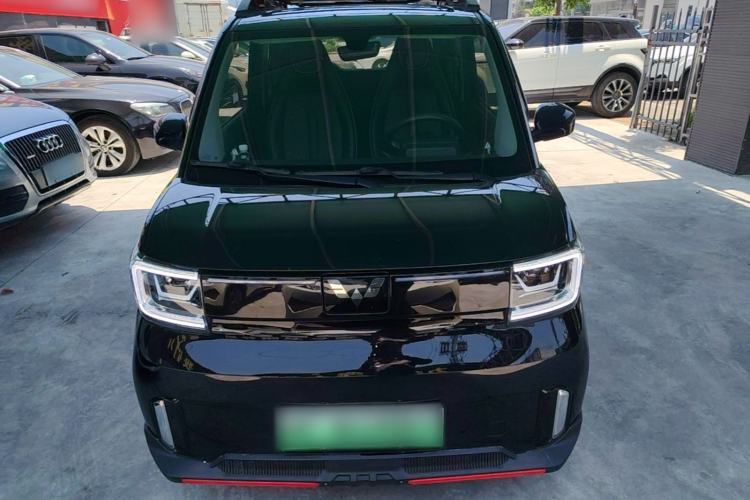 Used Wuling Hongguang MINIEV 2022 GAMEBOY 200km Play Edition with Lithium Iron Phosphate Front