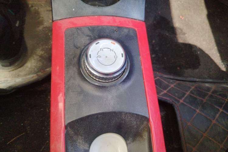 Used Wuling Hongguang MINIEV 2022 GAMEBOY 200km Gaming Edition with Lithium Iron Phosphate Gear Lever