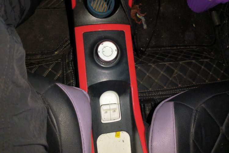 Used Wuling Hongguang MINIEV 2022 GAMEBOY 200km Gaming Edition with Lithium Iron Phosphate Gear Lever