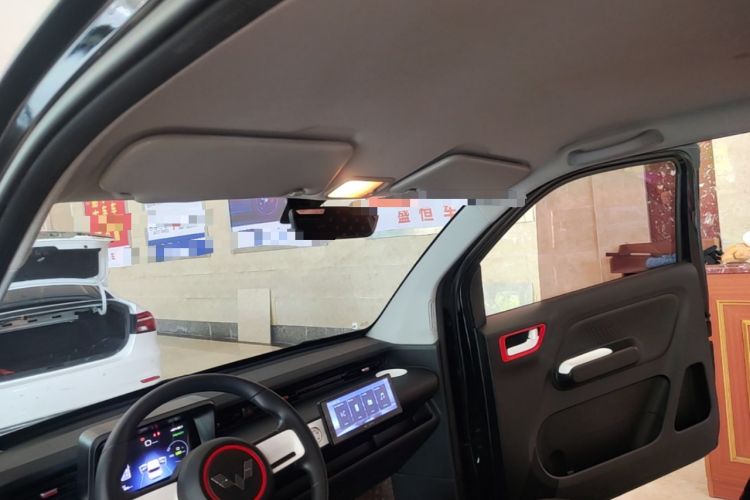 Used Wuling Hongguang MINIEV 2022 GAMEBOY 200km Gaming Edition with Lithium Iron Phosphate Headliner