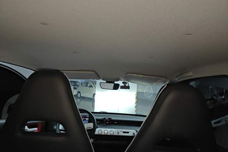 Used Wuling Hongguang MINIEV 2022 GAMEBOY 300km Enthusiast Model with Lithium Iron Phosphate Headliner