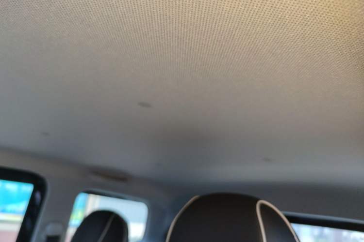 Used Wuling Hongguang MINIEV 2022 GAMEBOY 300km Enthusiast Model with Lithium Iron Phosphate Headliner