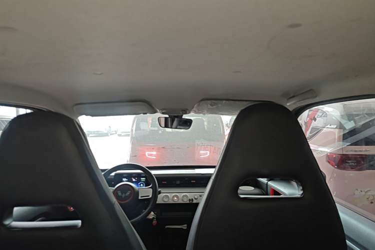 Used Wuling Hongguang MINIEV 2022 GAMEBOY 200km Gaming Edition with Lithium Iron Phosphate Headliner