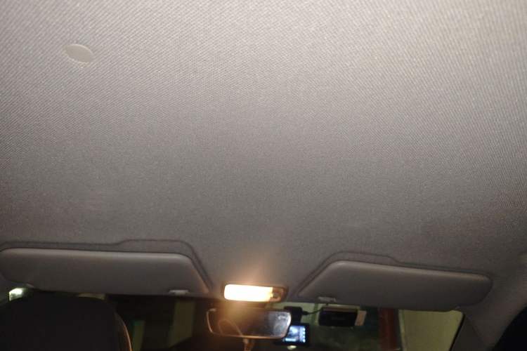 Used Wuling Hongguang MINIEV 2022 GAMEBOY 300km Enthusiast Model with Lithium Iron Phosphate Headliner