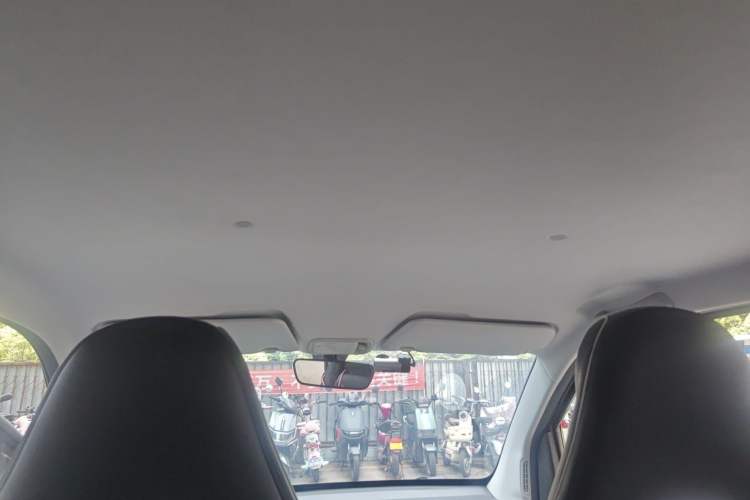 Used Wuling Hongguang MINIEV 2022 GAMEBOY 200km Gaming Edition with Lithium Iron Phosphate Headliner