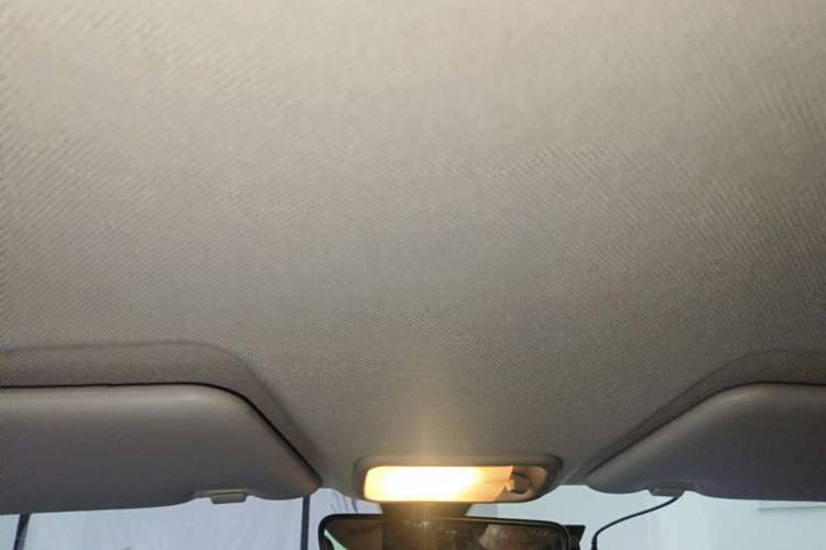Used Wuling Hongguang MINIEV 2022 GAMEBOY 300km Enthusiast Model with Lithium Iron Phosphate Headliner