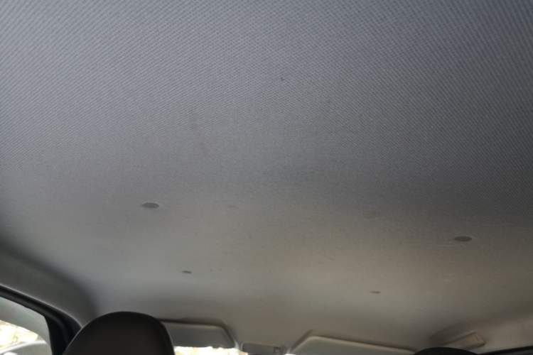 Used Wuling Hongguang MINIEV 2022 GAMEBOY 300km Enthusiast Model with Lithium Iron Phosphate Headliner