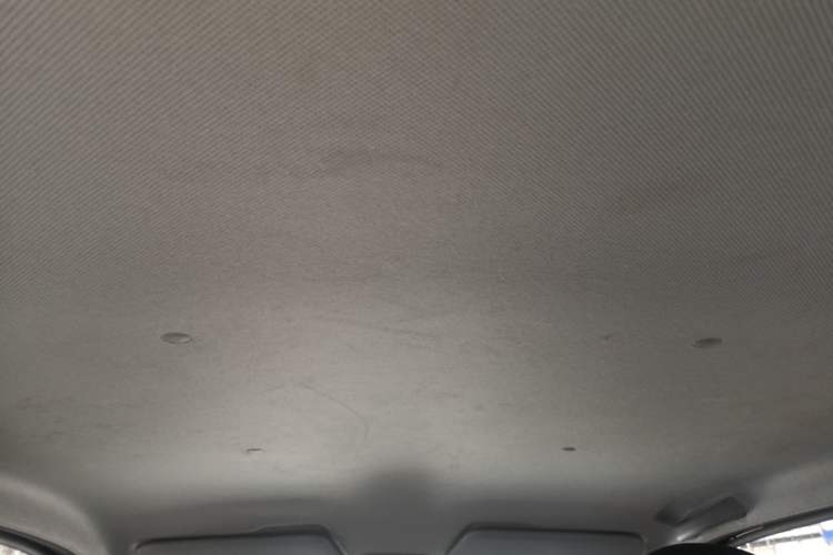 Used Wuling Hongguang MINIEV 2022 GAMEBOY 300km Enthusiast Model with Lithium Iron Phosphate Headliner