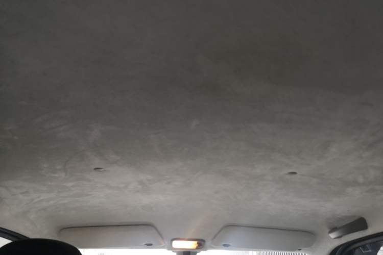 Used Wuling Hongguang MINIEV 2022 Macaron Premium Model – Lithium Iron Phosphate Headliner