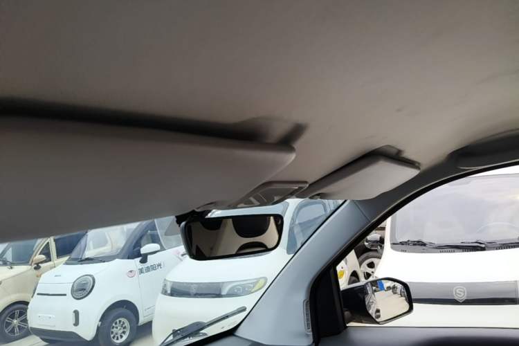 Used Wuling Hongguang MINIEV 2022 GAMEBOY 200km Play Edition with Lithium Iron Phosphate Headliner