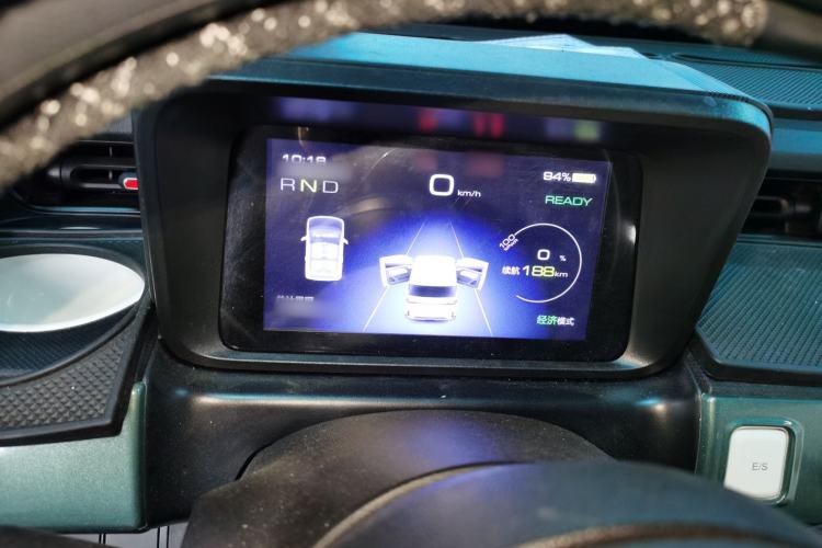 Used Wuling Hongguang MINIEV 2022 GAMEBOY 300km Enthusiast Model with Lithium Iron Phosphate Instrument Cluster