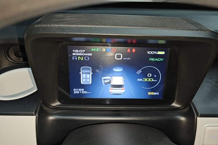 Used Wuling Hongguang MINIEV 2022 GAMEBOY 300km Enthusiast Model with Lithium Iron Phosphate Instrument Cluster