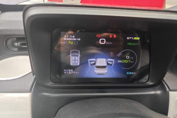 Used Wuling Hongguang MINIEV 2022 GAMEBOY 300km Enthusiast Model with Lithium Iron Phosphate Instrument Cluster