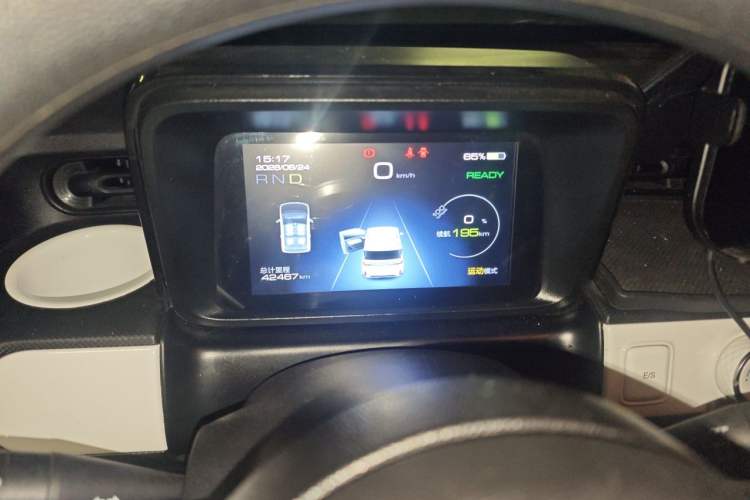 Used Wuling Hongguang MINIEV 2022 GAMEBOY 300km Enthusiast Model with Lithium Iron Phosphate Instrument Cluster