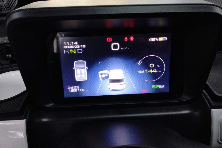 Used Wuling Hongguang MINIEV 2022 GAMEBOY 300km Enthusiast Model with Lithium Iron Phosphate Instrument Cluster