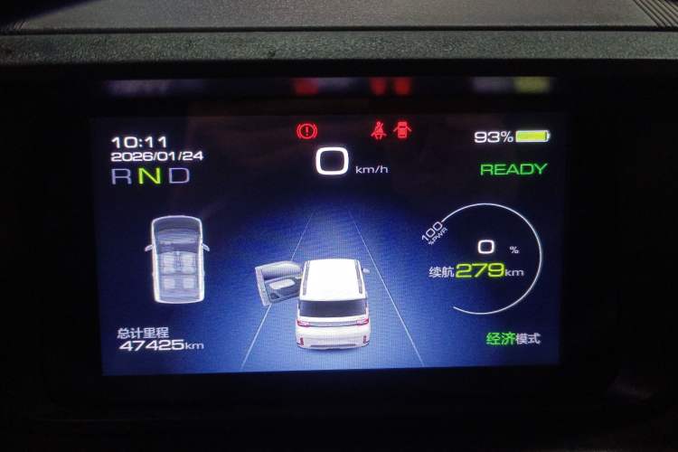 Used Wuling Hongguang MINIEV 2022 GAMEBOY 300km Enthusiast Model with Lithium Iron Phosphate Instrument Cluster