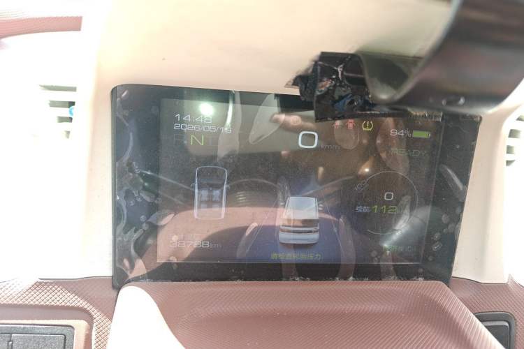 Used Wuling Hongguang MINIEV 2022 Macaron Fashion Model Lithium Iron Phosphate Instrument Cluster