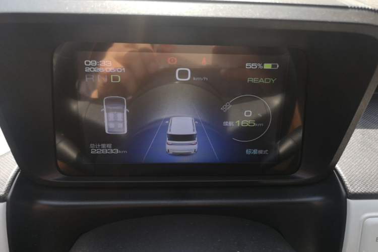 Used Wuling Hongguang MINIEV 2022 GAMEBOY 300km Enthusiast Model with Lithium Iron Phosphate Instrument Cluster