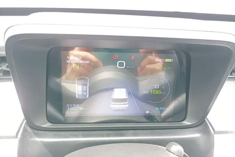Used Wuling Hongguang MINIEV 2022 GAMEBOY 200km Gaming Edition with Lithium Iron Phosphate Instrument Cluster