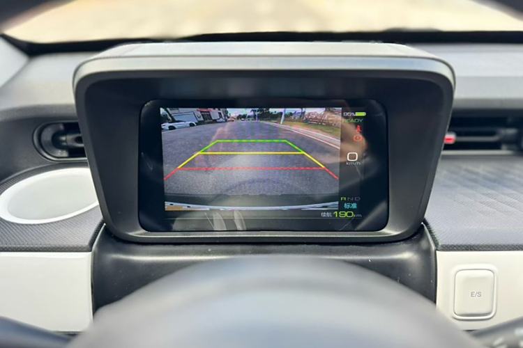 Used Wuling Hongguang MINIEV 2022 GAMEBOY 200km Gaming Edition with Lithium Iron Phosphate Interior 1