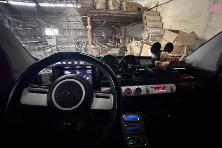 Used Wuling Hongguang MINIEV 2022 GAMEBOY 200km Gaming Edition with Lithium Iron Phosphate Interior 1