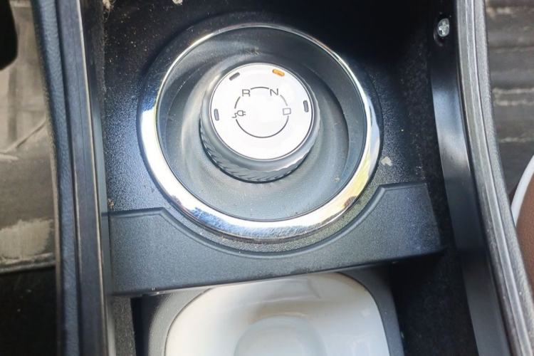 Used Wuling Hongguang MINIEV 2022 GAMEBOY 200km Gaming Edition with Lithium Iron Phosphate Interior 2