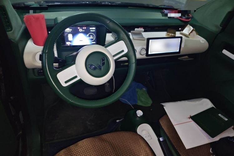 Used Wuling Hongguang MINIEV 2022 GAMEBOY 200km Play Edition with Lithium Iron Phosphate Interior 2