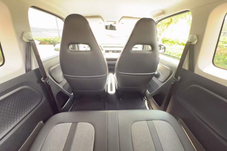 Used Wuling Hongguang MINIEV 2022 GAMEBOY 300km Enthusiast Model with Lithium Iron Phosphate Interior 7