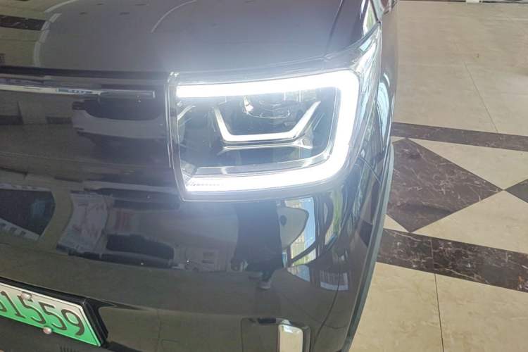 Used Wuling Hongguang MINIEV 2022 GAMEBOY 200km Gaming Edition with Lithium Iron Phosphate Left Front Headlight