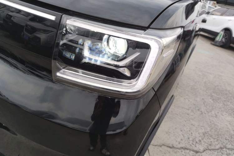 Used Wuling Hongguang MINIEV 2022 GAMEBOY 300km Enthusiast Model with Lithium Iron Phosphate Left Front Headlight