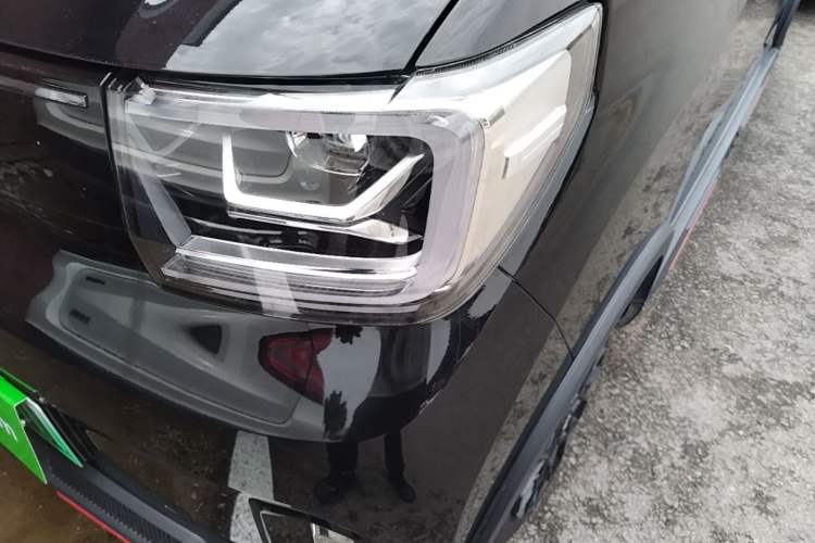 Used Wuling Hongguang MINIEV 2022 GAMEBOY 200km Gaming Edition with Lithium Iron Phosphate Left Front Headlight