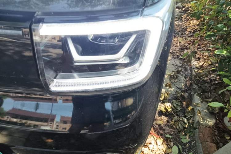 Used Wuling Hongguang MINIEV 2022 GAMEBOY 200km Gaming Edition with Lithium Iron Phosphate Left Front Headlight