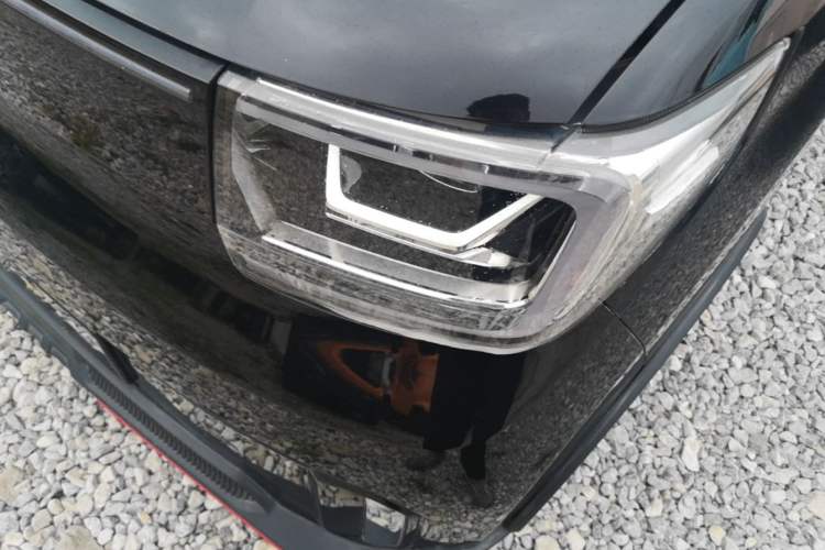 Used Wuling Hongguang MINIEV 2022 GAMEBOY 200km Gaming Edition with Lithium Iron Phosphate Left Front Headlight