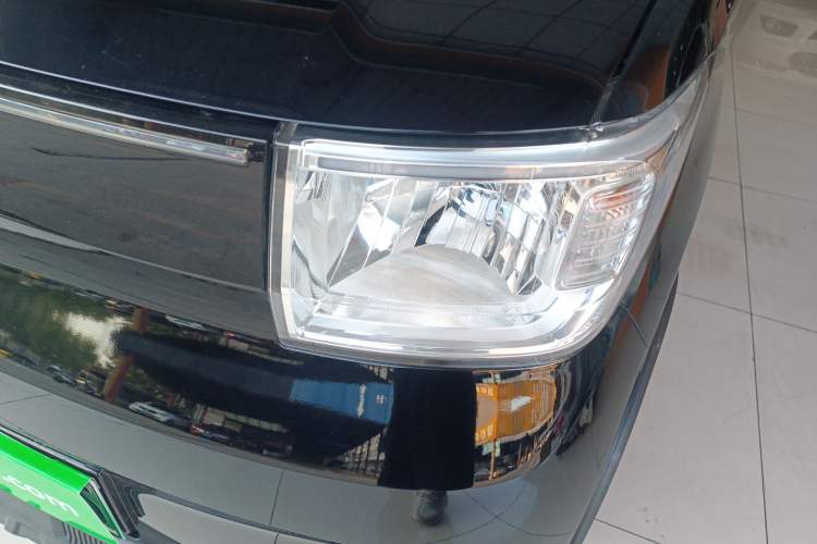 Used Wuling Hongguang MINIEV 2022 GAMEBOY 300km Play Edition Lithium Iron Phosphate Left Front Headlight