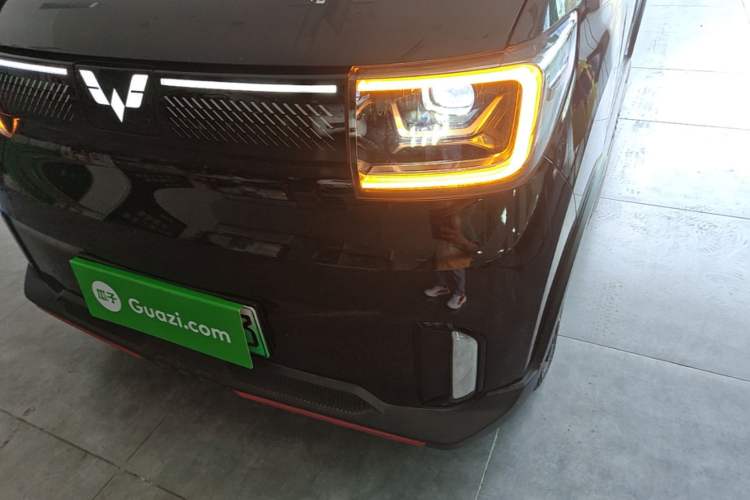 Used Wuling Hongguang MINIEV 2022 GAMEBOY 300km Enthusiast Model with Lithium Iron Phosphate Left Front Headlight