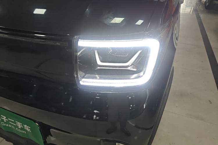 Used Wuling Hongguang MINIEV 2022 GAMEBOY 200km Gaming Edition with Lithium Iron Phosphate Left Front Headlight