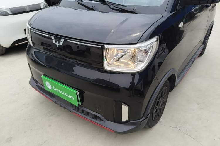 Used Wuling Hongguang MINIEV 2022 GAMEBOY 200km Play Edition with Lithium Iron Phosphate Left Front Headlight