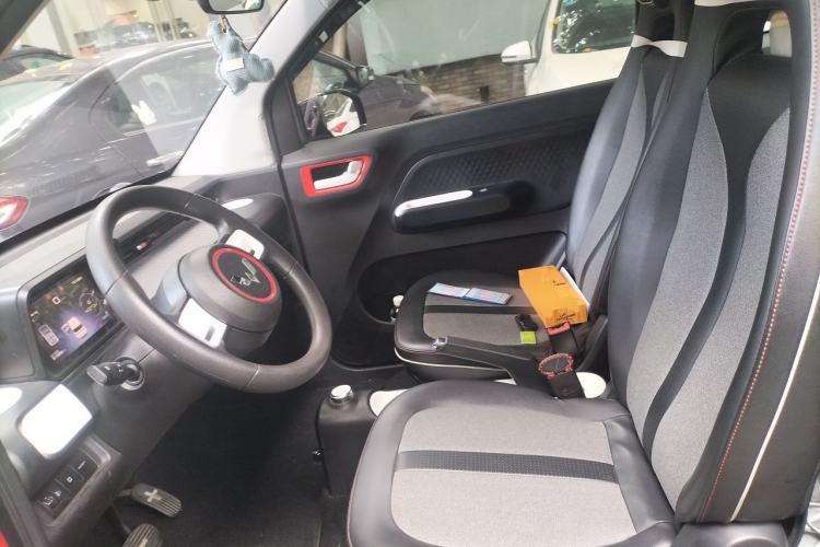 Used Wuling Hongguang MINIEV 2022 GAMEBOY 300km Urban Wind-Chasing Limited Edition Left Front Seat