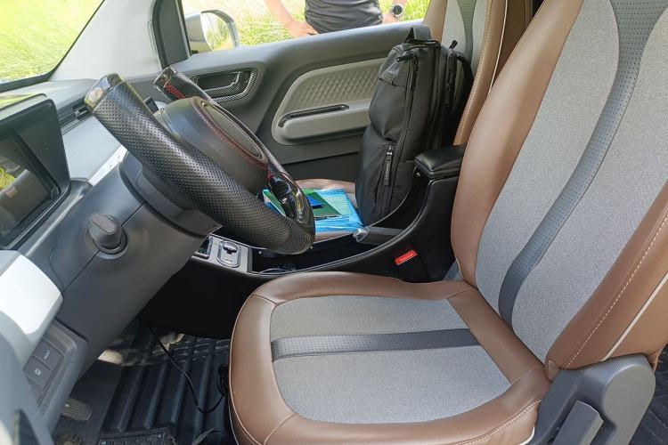 Used Wuling Hongguang MINIEV 2022 GAMEBOY 200km Gaming Edition with Lithium Iron Phosphate Left Front Seat