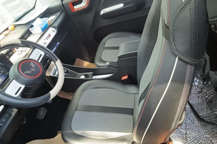 Used Wuling Hongguang MINIEV 2022 GAMEBOY 200km Gaming Edition with Lithium Iron Phosphate Left Front Seat