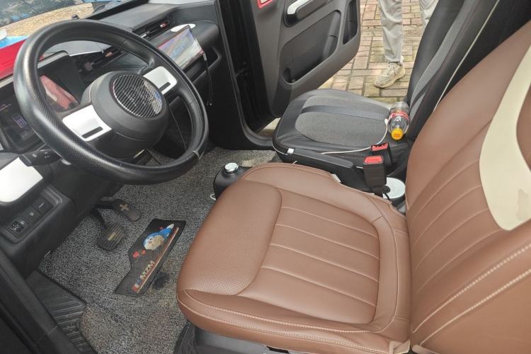Used Wuling Hongguang MINIEV 2022 GAMEBOY 300km Enthusiast Model with Lithium Iron Phosphate Left Front Seat