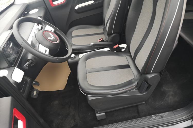 Used Wuling Hongguang MINIEV 2022 GAMEBOY 200km Gaming Edition with Lithium Iron Phosphate Left Front Seat