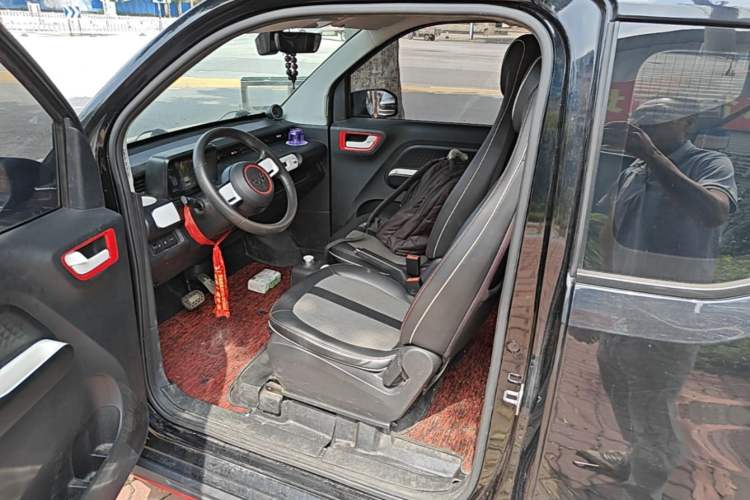 Used Wuling Hongguang MINIEV 2022 GAMEBOY 300km Enthusiast Model with Lithium Iron Phosphate Left Front Seat