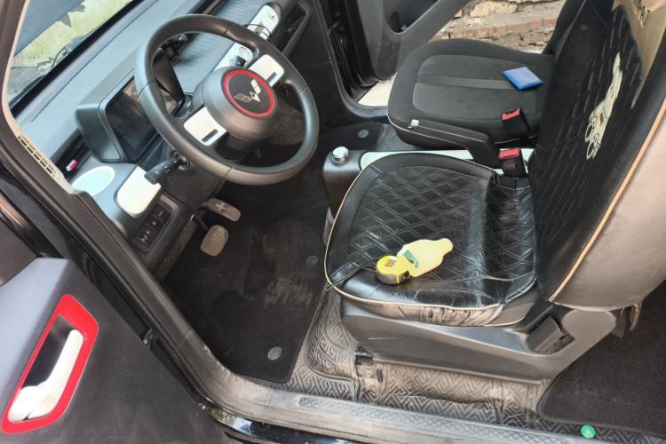 Used Wuling Hongguang MINIEV 2022 GAMEBOY 300km Play Edition Lithium Iron Phosphate Left Front Seat