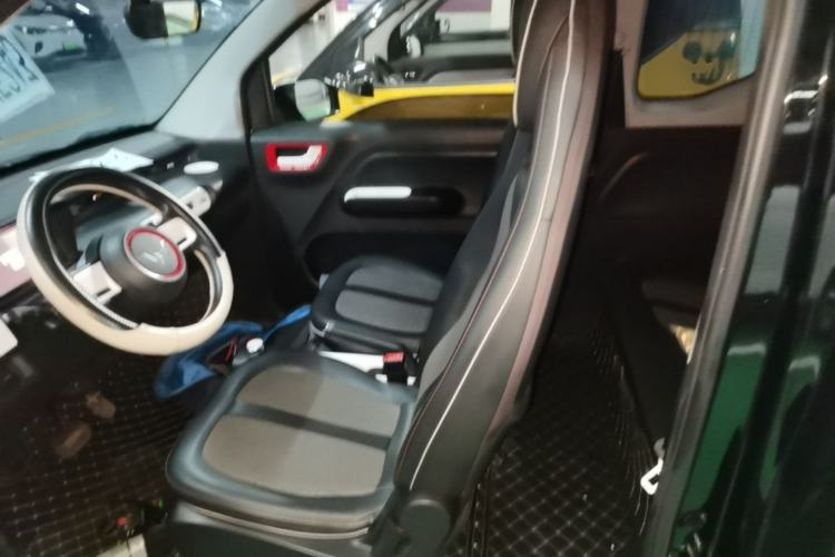 Used Wuling Hongguang MINIEV 2022 GAMEBOY 200km Gaming Edition with Lithium Iron Phosphate Left Front Seat