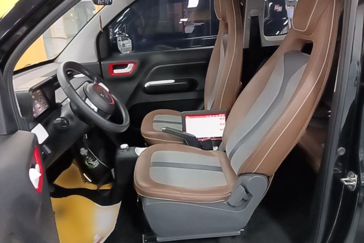 Used Wuling Hongguang MINIEV 2022 GAMEBOY 200km Gaming Edition with Lithium Iron Phosphate Left Front Seat