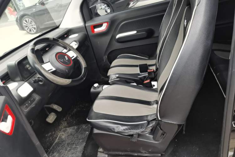 Used Wuling Hongguang MINIEV 2022 GAMEBOY 300km Enthusiast Model with Lithium Iron Phosphate Left Front Seat