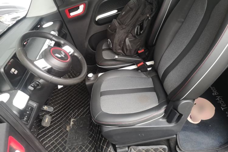 Used Wuling Hongguang MINIEV 2022 GAMEBOY 300km Enthusiast Model with Lithium Iron Phosphate Left Front Seat
