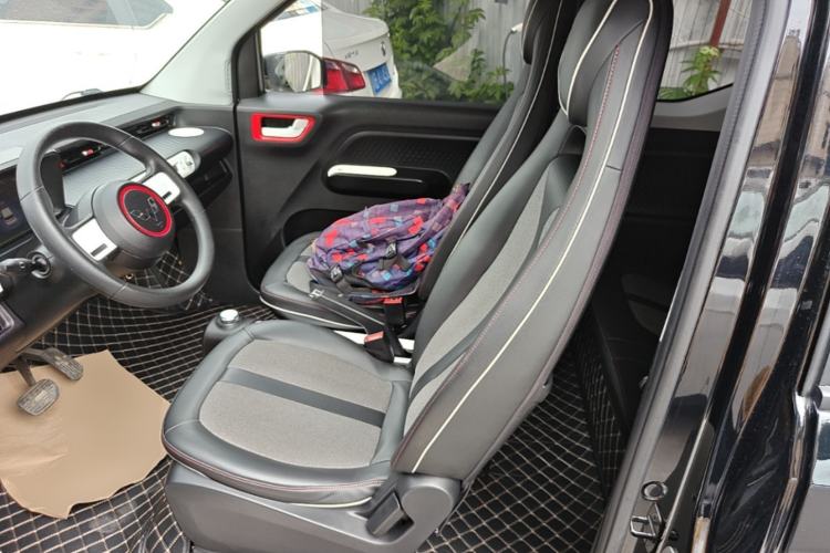 Used Wuling Hongguang MINIEV 2022 GAMEBOY 300km Enthusiast Model with Lithium Iron Phosphate Left Front Seat